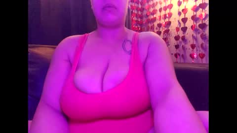 Snapshot of beautifull_sin69 chatting on February 19, 10:12 am MONSTAHEAD69 online show from February 19, 10:12 am