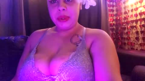 Snapshot of beautifull_sin69 chatting on January 17, 9:06 am MONSTAHEAD69 online show from January 17, 9:06 am