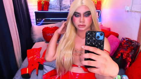 Queen Alexa online show from January 21, 3:43 pm