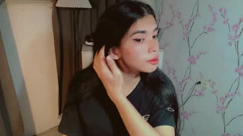 TRIXIE online show from December 17, 11:39 am