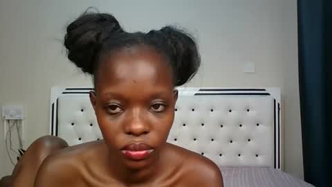 Snapshot of beautyful_disaster chatting on September 20, 6:00 pm Beautyful Disaster online show from September 20, 6:00 pm