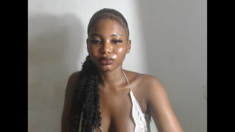 beautyslut1 online show from May 25, 8:59 pm