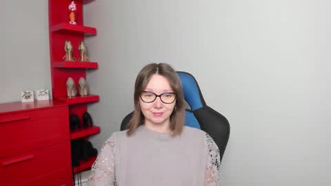 Zoe online show from February 20, 6:59 am