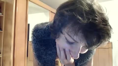 Raluca online show from October 23, 5:14 pm