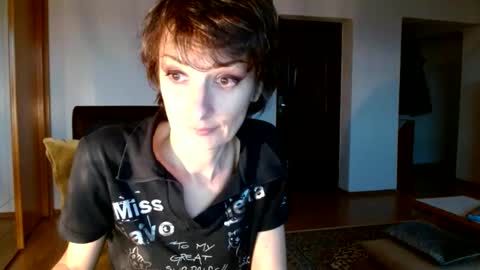 Snapshot of bebacksooon chatting on January 7, 3:02 pm Raluca online show from January 7, 3:02 pm