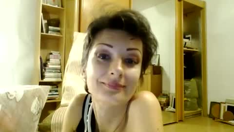 Snapshot of bebacksooon chatting on March 6, 6:59 pm Raluca online show from March 6, 6:59 pm