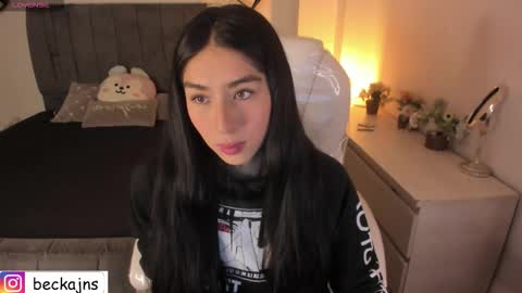 Marzhie online show from October 28, 2:40 pm