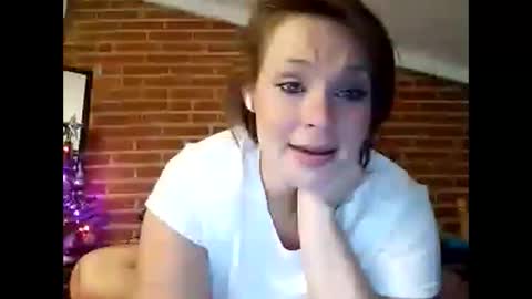 Snapshot of becky2994 chatting on December 14, 7:29 am BECKY BOO online show from December 14, 7:29 am
