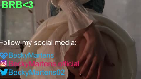 Snapshot of beckymartens chatting on December 27, 6:14 am BeckyMartens come join me on while im offline here online show from December 27, 6:14 am