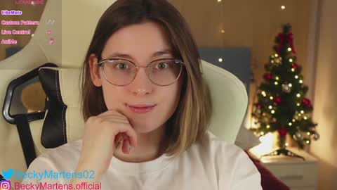 Snapshot of beckymartens chatting on December 25, 12:59 am BeckyMartens come join me on while im offline here online show from December 25, 12:59 am