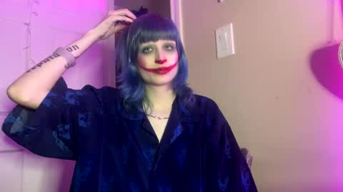 Snapshot of beckytheclown chatting on January 12, 11:26 pm Beckytheclown online show from January 12, 11:26 pm