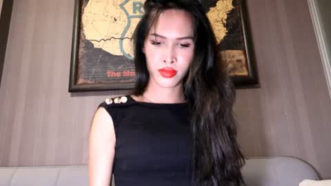 bee_thai online show from July 1, 4:37 pm
