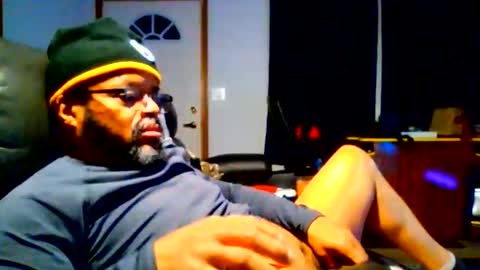 BEEF69DOG online show from November 27, 8:11 am