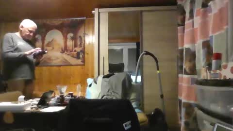 begood111 online show from November 15, 5:58 pm