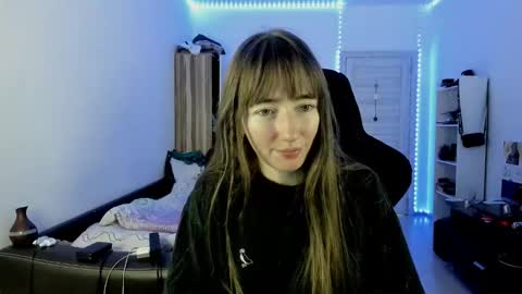 Lisa online show from November 3, 2:51 pm