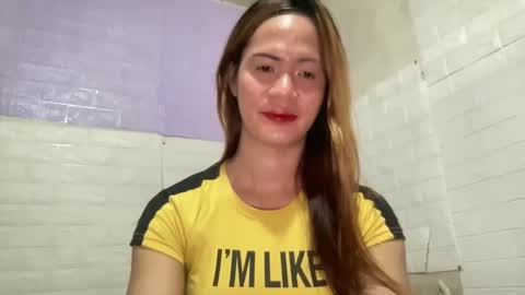 Snapshot of belendha chatting on February 8, 2:15 am lenda online show from February 8, 2:15 am