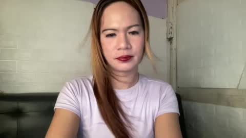 Snapshot of belendha chatting on February 17, 1:04 am lenda online show from February 17, 1:04 am