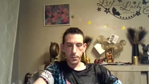 Snapshot of belgianboy33 chatting on December 2, 5:30 am Dreamcock online show from December 2, 5:30 am