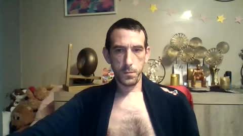 Snapshot of belgianboy33 chatting on September 21, 3:10 am Dreamcock online show from September 21, 3:10 am