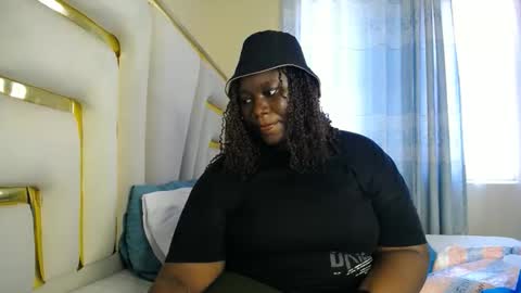 belindakeysha online show from April 4, 10:11 am