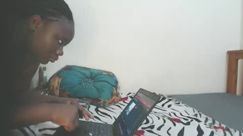 belindakeysha online show from October 2, 7:12 pm