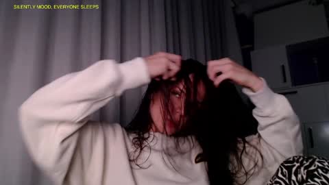 Alicia Belvedere online show from October 7, 8:05 pm