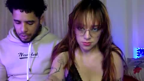 bella_and_koko online show from March 20, 11:21 pm