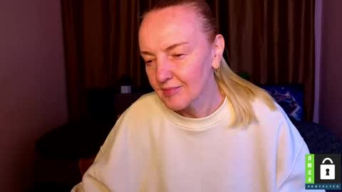 Bella online show from April 9, 11:27 am