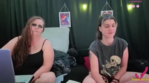 Bella James online show from December 2, 7:12 pm