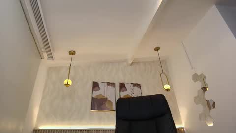 bella_millers online show from March 26, 7:19 pm