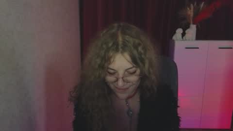 Bella online show from March 21, 3:17 pm