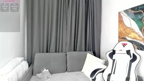 bella_xx_ online show from October 16, 3:06 am