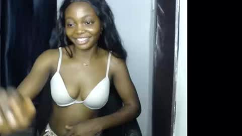 bella online show from November 1, 7:13 pm