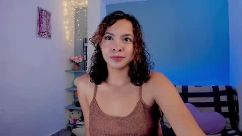 Snapshot of bellabeth_ chatting on January 15, 4:57 am Betsy online show from January 15, 4:57 am