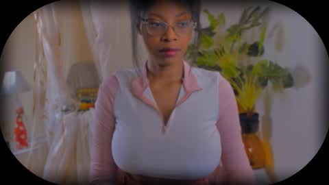 Bellah Blakes-Sarah Scrumptious Lee online show from October 4, 3:26 am