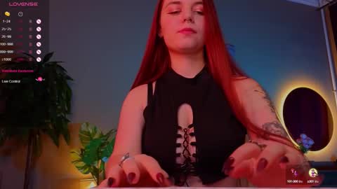 belladevile_ online show from October 10, 7:58 am