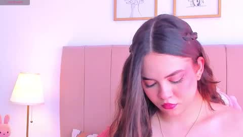 BellaFontana online show from February 9, 6:32 pm