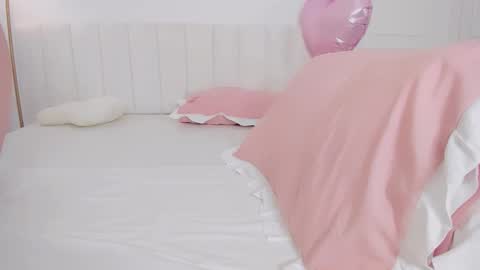 Bella online show from March 2, 5:41 am