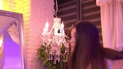 Bella online show from September 27, 6:16 pm