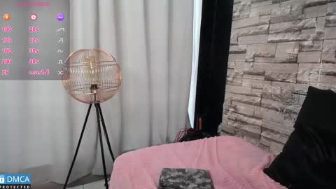 Snapshot of bellaodisea chatting on March 10, 4:14 pm online show from March 10, 4:14 pm