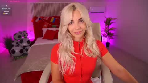 Bella online show from July 13, 1:26 pm