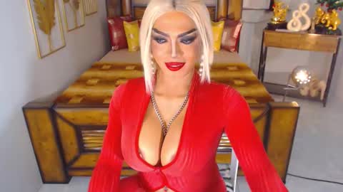 Snapshot of bellatrixxhuckerts chatting on January 16, 3:13 pm B E L L A T R I X online show from January 16, 3:13 pm