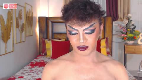 Snapshot of bellatrixxhuckerts chatting on February 25, 10:42 pm B E L L A T R I X online show from February 25, 10:42 pm