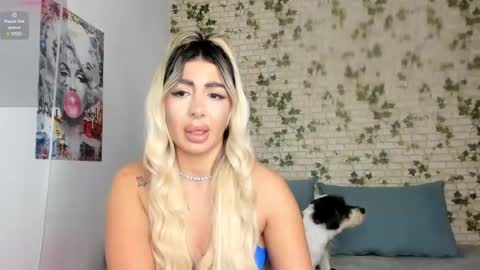 LucyJelly online show from December 18, 7:52 pm