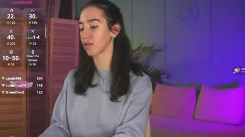 Bella online show from November 7, 6:43 pm