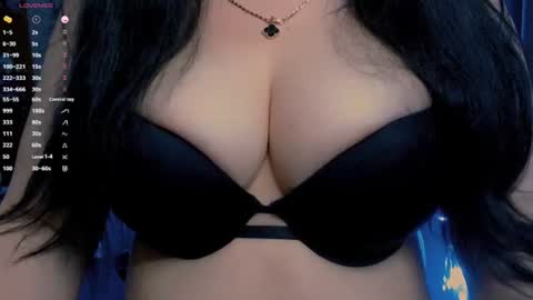 Hello I am kind friendly and cute girl online show from July 17, 10:44 pm