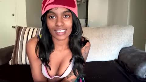 American Dream online show from January 9, 7:50 pm