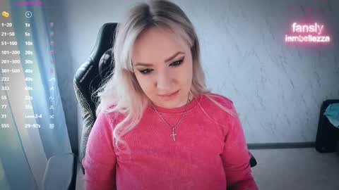 Your Annabelle Wolf  online show from April 1, 10:05 am