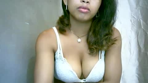 bellibellah online show from April 11, 6:51 am