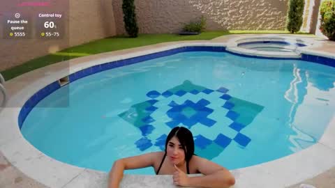 Snapshot of bellinda_21 chatting on September 13, 8:33 pm Belinda online show from September 13, 8:33 pm